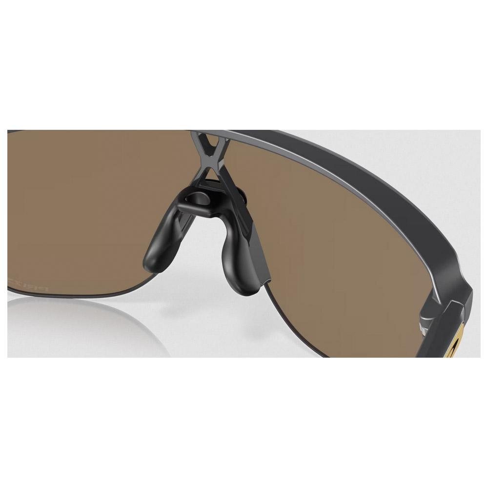 Oakley retailers new arrivals