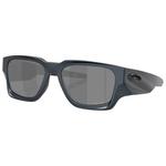 
Oakley Lunettes de soleil Instagator Blue Steel Prizm Black  Présentation